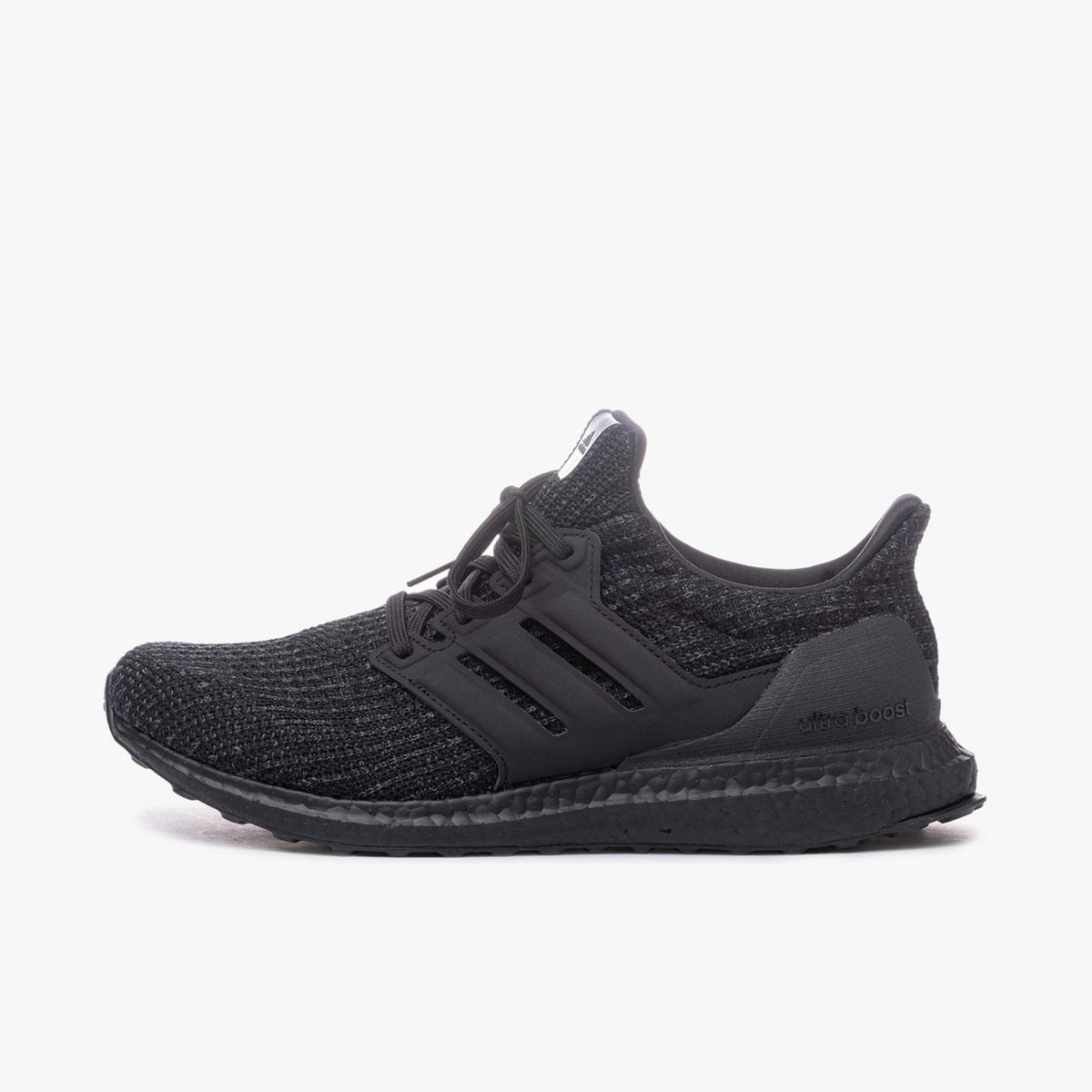 Ultra boost 4.0 hotsell triple black bottom